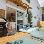 펜션 Oceania B, Private Pool