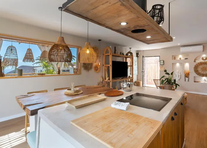 Сasa de vacaciones Oceania B, Private Pool *