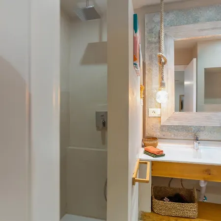 Oceania B, Private Pool